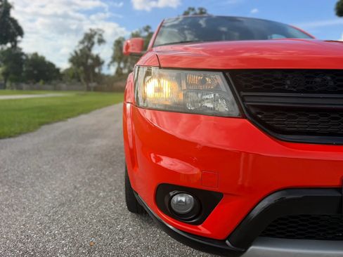 Used 2018 Dodge Journey Crossroad AWD/4WD image 25