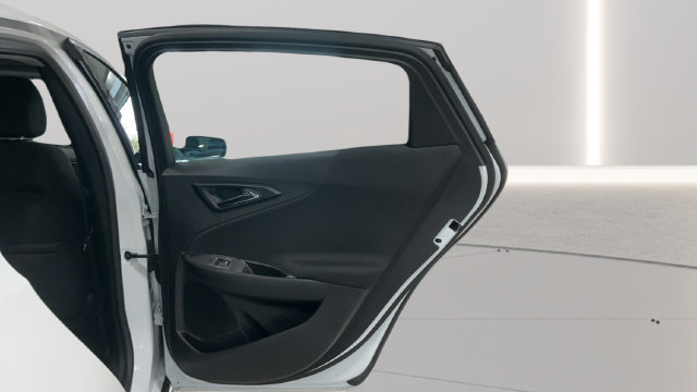 Used 2024 Chevrolet Malibu RS w/ LPO, Floor Liner Package FWD image 33