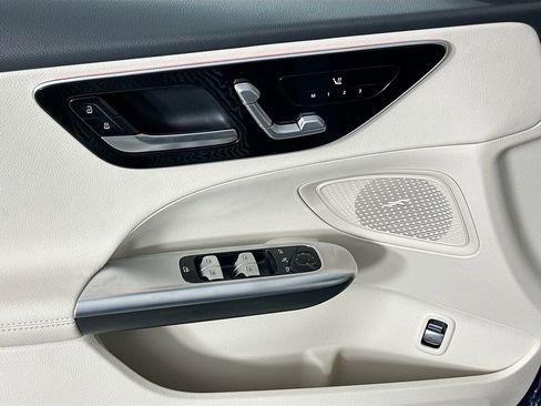 New 2026 Mercedes-Benz C 300 Sedan image 18