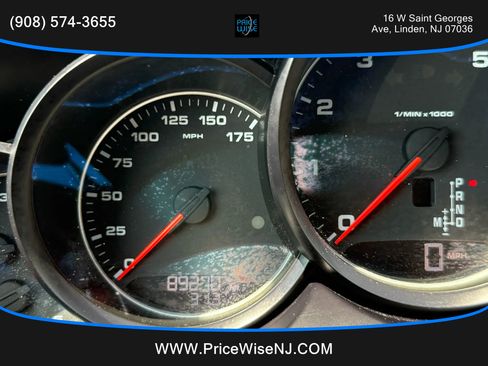 Used 2017 Porsche Cayenne Platinum Edition image 14