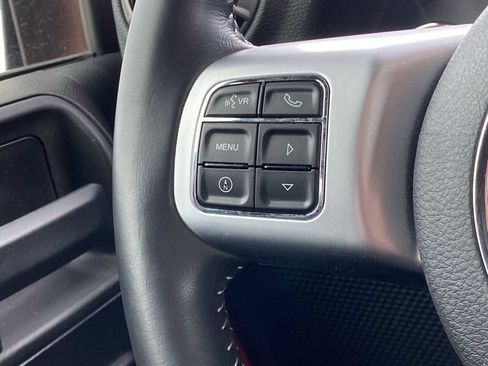 Used 2018 Jeep Wrangler Sport AWD/4WD image 29