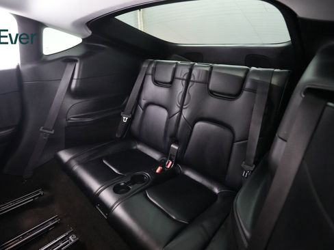 Used 2023 Tesla Model Y Long Range AWD/4WD image 25