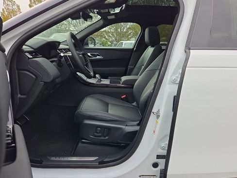 New 2026 Land Rover Range Rover Velar Dynamic SE image 4