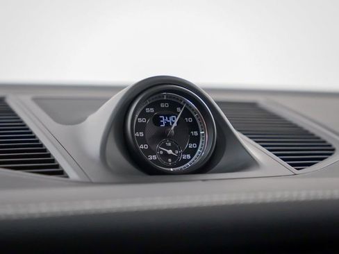 New 2026 Porsche Macan S image 29