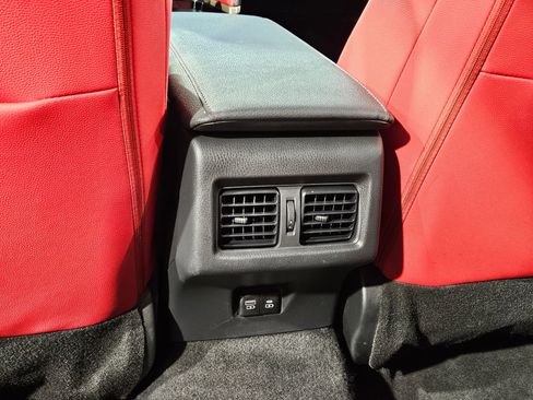 Used 2025 Toyota Camry XSE image 37