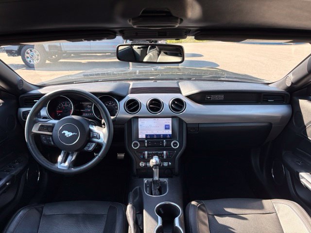 Used 2020 Ford Mustang Premium RWD image 12