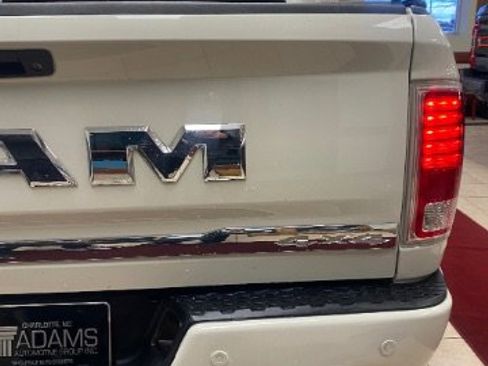 Used 2017 RAM 1500 Limited image 11