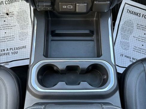 Used 2022 Chevrolet Silverado 2500 LTZ w/ LTZ Convenience Package image 38