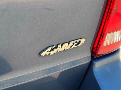 Used 2009 Ford Escape XLT image 3