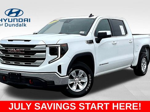 Used 2022 GMC Sierra 1500 SLE AWD/4WD image 1