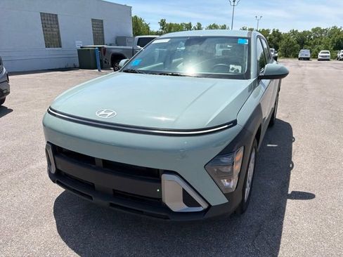 Used 2026 Hyundai Kona SE FWD image 4