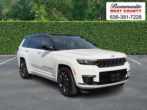 Used 2024 Jeep Grand Cherokee L Summit w/ High Altitude Package AWD/4WD image 1