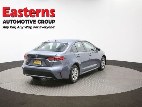 Used 2022 Toyota Corolla LE image 35