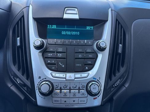 Used 2013 Chevrolet Equinox LS image 19