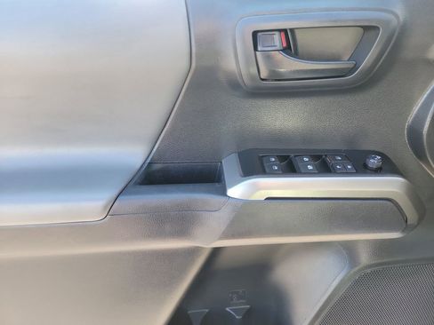 Used 2023 Toyota Tacoma SR5 image 15