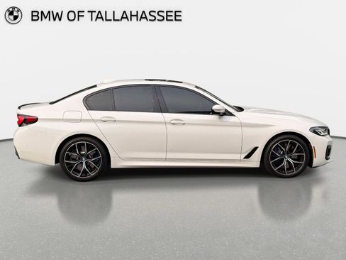 Used 2023 BMW 540i xDrive w/ M Sport Package AWD/4WD image 3