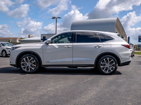 Certified 2024 Acura MDX w/ Technology Package AWD/4WD image 16