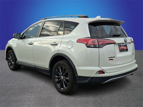 Used 2017 Toyota RAV4 Limited image 6