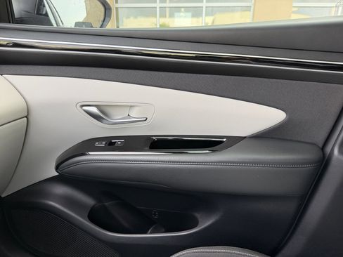 Used 2022 Hyundai Tucson SEL image 16