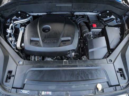 Used 2020 Volvo XC90 T6 Momentum w/ Protection Package Premier AWD/4WD image 20
