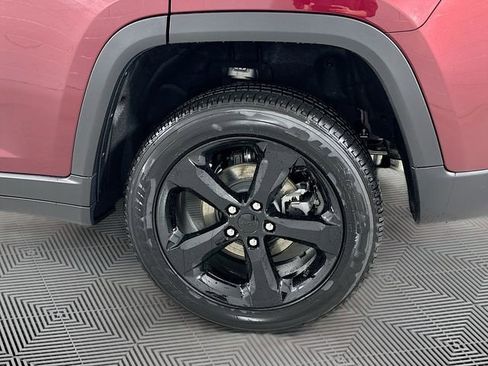 New 2025 Jeep Grand Cherokee Altitude w/ Trailer Tow Package image 16