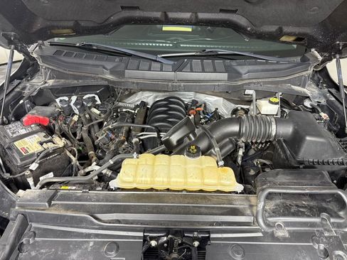 Certified 2022 Ford F150 XLT image 10