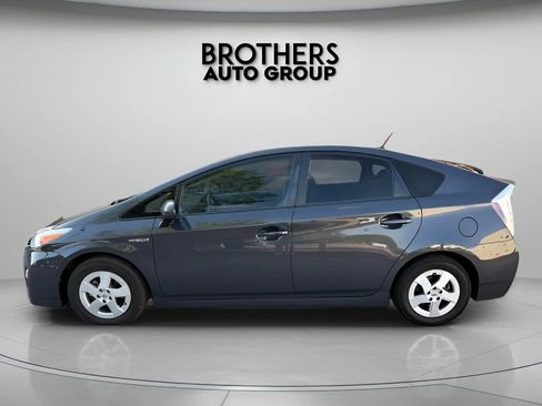 Used 2010 Toyota Prius Three FWD image 4