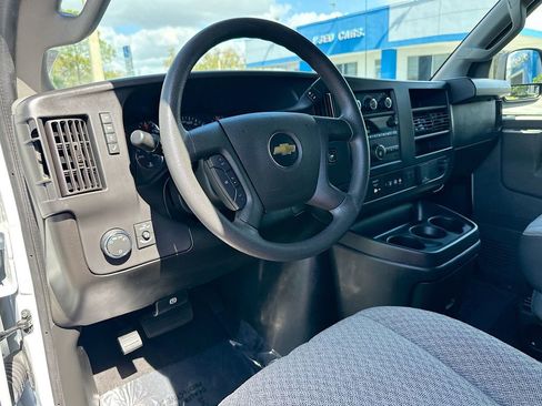 Certified 2024 Chevrolet Express 3500 LT w/ LT Preferred Equipment Group RWD image 9