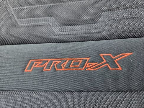 Used 2025 Nissan Frontier Pro-X w/ Pro Convenience Package RWD image 19