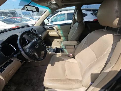 Used 2008 Toyota Highlander Sport FWD image 5