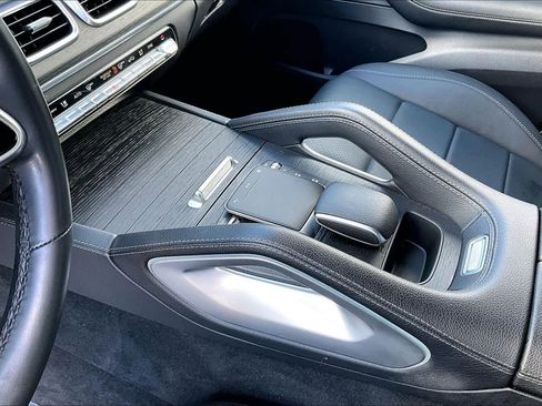 Used 2023 Mercedes-Benz GLE 350 4MATIC image 16