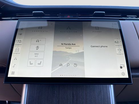 New 2026 Land Rover Range Rover SE image 30