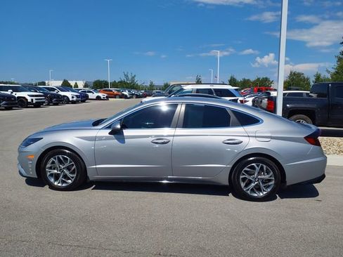 Certified 2023 Hyundai Sonata SEL FWD image 8