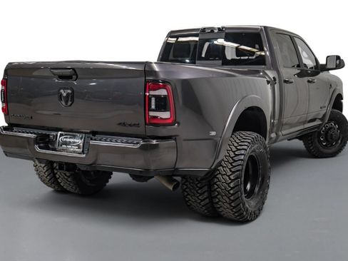Used 2022 RAM 3500 Laramie AWD/4WD image 6