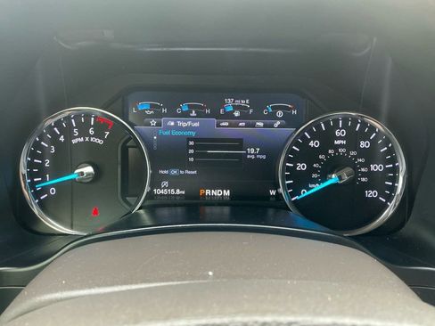 Certified 2019 Ford Expedition XLT w/ Equipment Group 202A RWD image 19