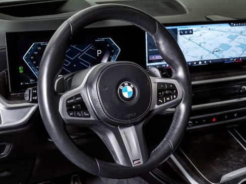 Used 2024 BMW X7 xDrive40i w/ M Sport Package image 20