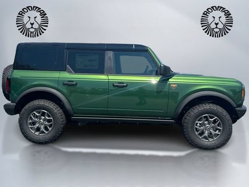 New 2025 Ford Bronco Badlands AWD/4WD image 5