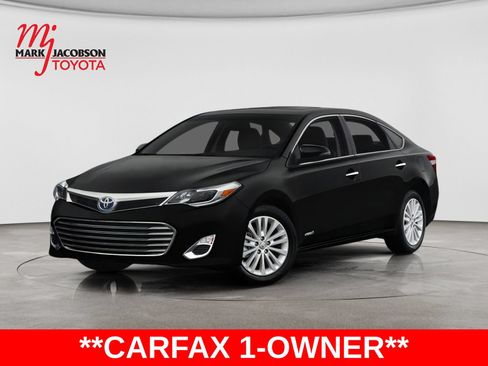 Used 2014 Toyota Avalon Limited FWD image 1