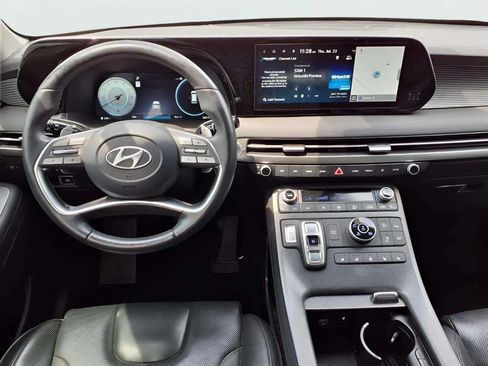 Used 2024 Hyundai Palisade Limited AWD/4WD image 11