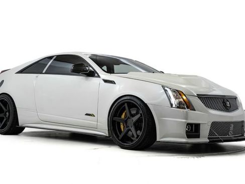 Used 2013 Cadillac CTS V RWD image 6