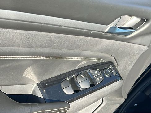 Used 2021 Nissan Altima 2.5 SV w/ SV Premium Package image 21