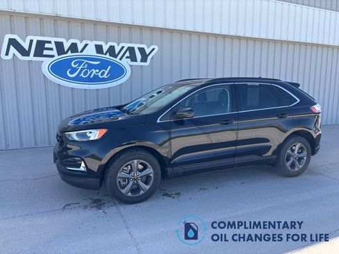 Used 2022 Ford Edge SEL w/ Sport Appearance Package image 1