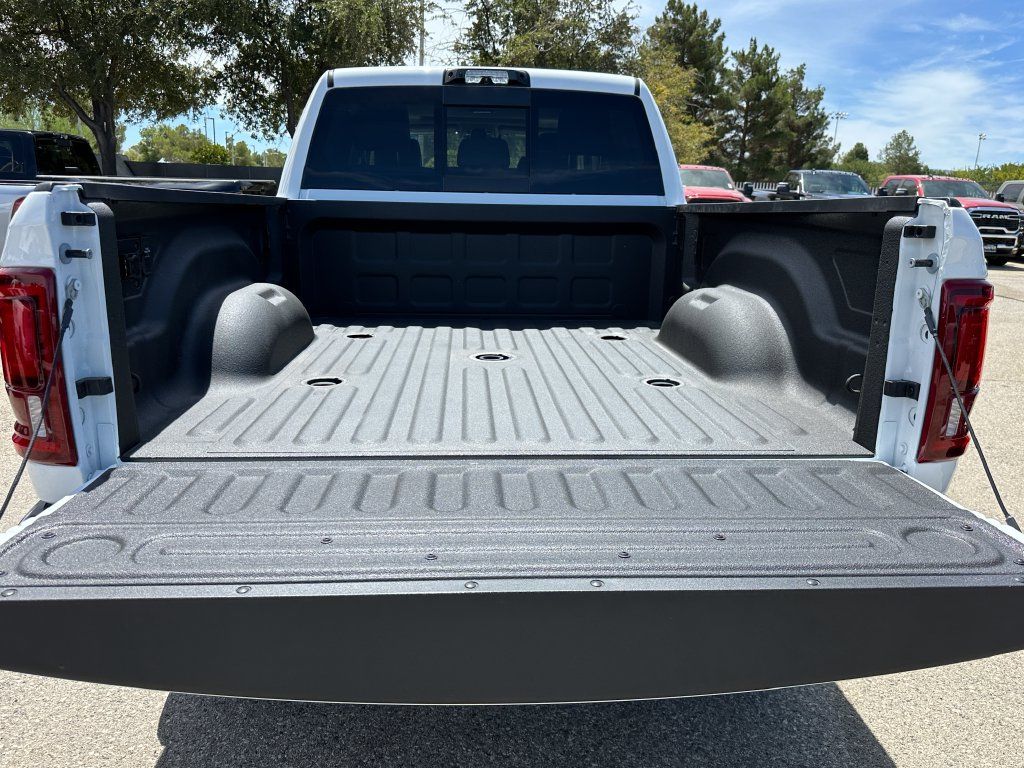 New 2026 RAM 2500 Laramie AWD/4WD image 20