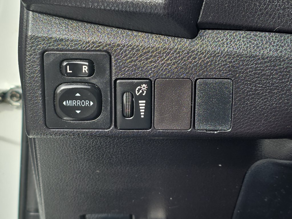 Used 2016 Toyota Corolla S FWD image 27