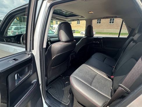 Used 2016 Toyota 4Runner Trail Premium w/ Four Season Floor Mat Package AWD/4WD image 12