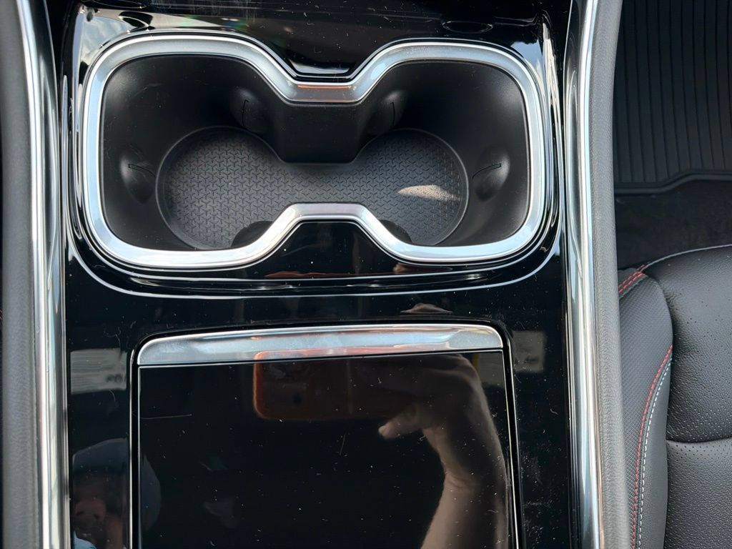 New 2026 Chevrolet Traverse RS FWD image 33