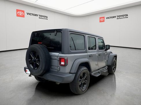Used 2021 Jeep Wrangler Unlimited Sport image 4