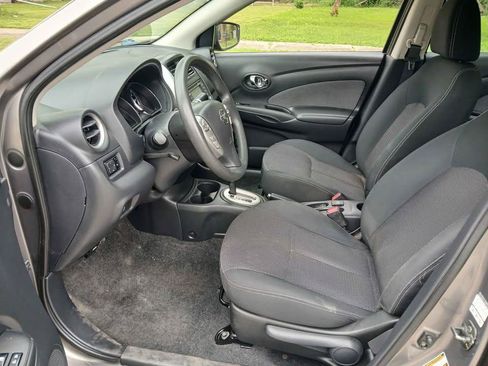 Used 2015 Nissan Versa w/ SL Tech Package FWD image 19