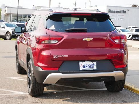Used 2023 Chevrolet TrailBlazer LT AWD/4WD image 6