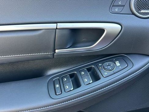 New 2025 Hyundai Sonata Limited image 8